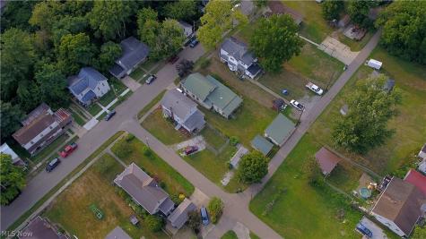 285 S Crawford Street Millersburg OH 44654
