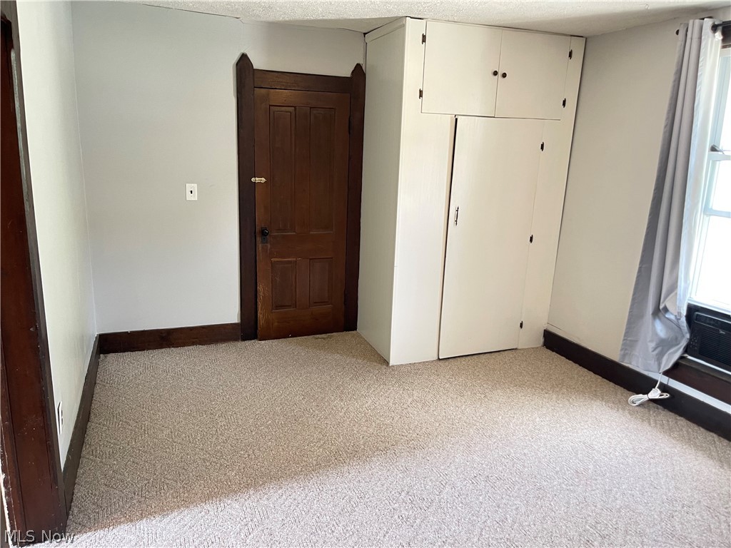 285 S Crawford Street Millersburg OH 44654