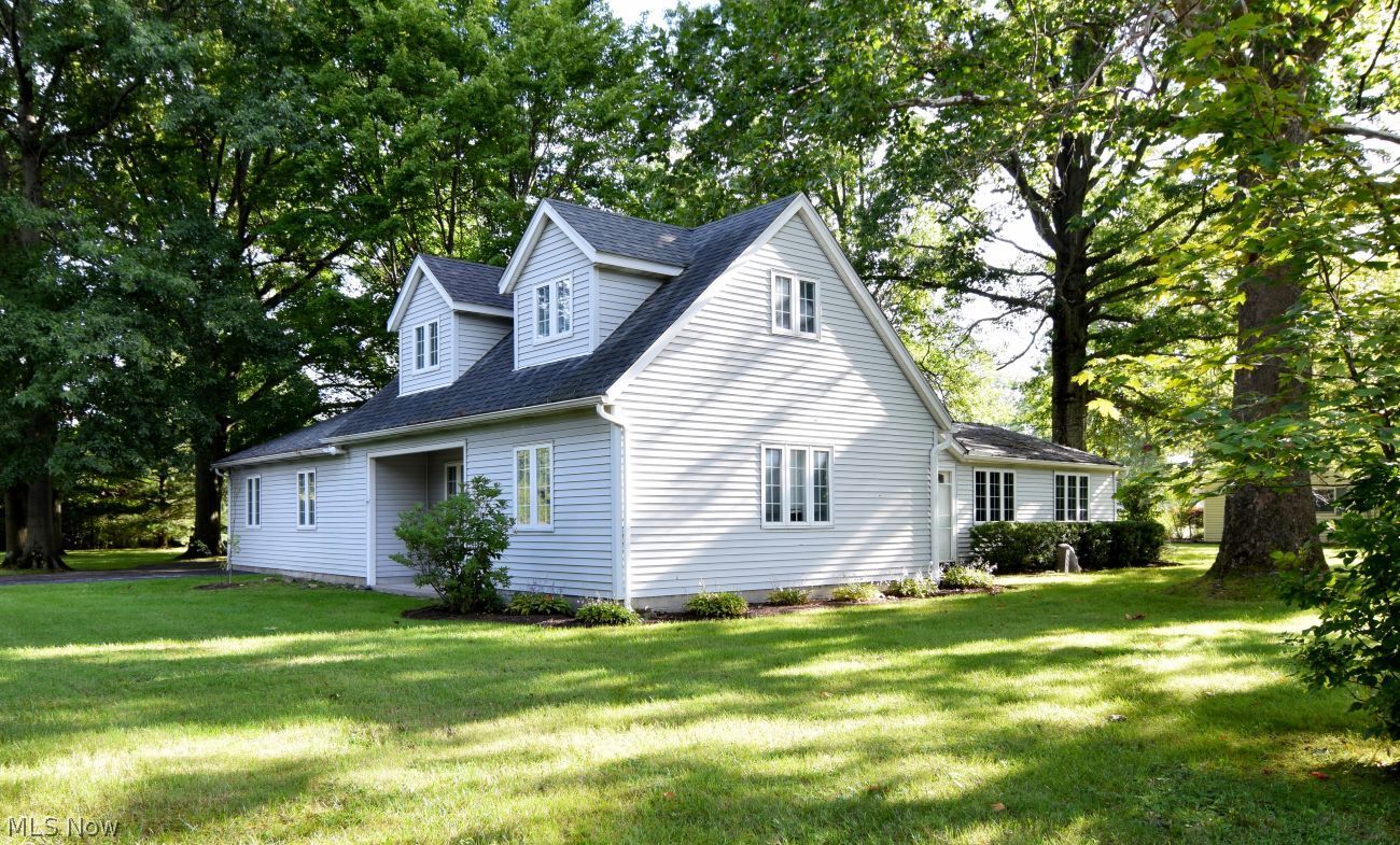 10006 Bell Road Newbury OH 44065