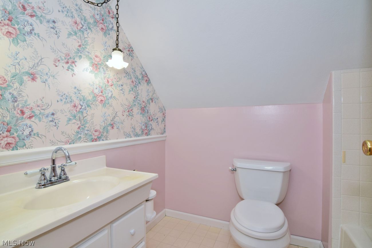 10006 Bell Road Newbury OH 44065