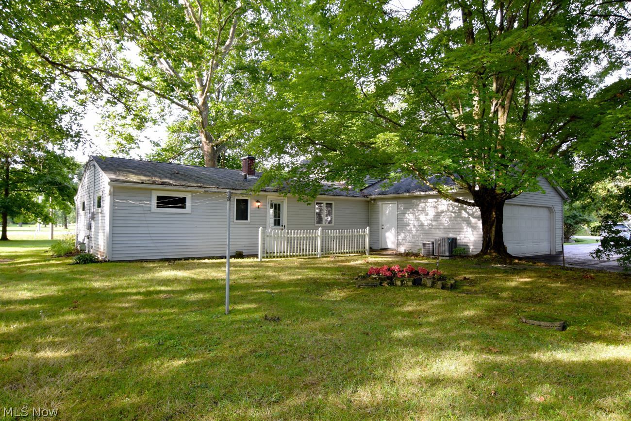 10006 Bell Road Newbury OH 44065
