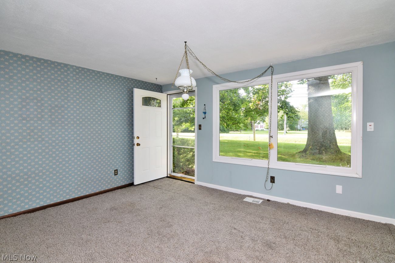 10006 Bell Road Newbury OH 44065