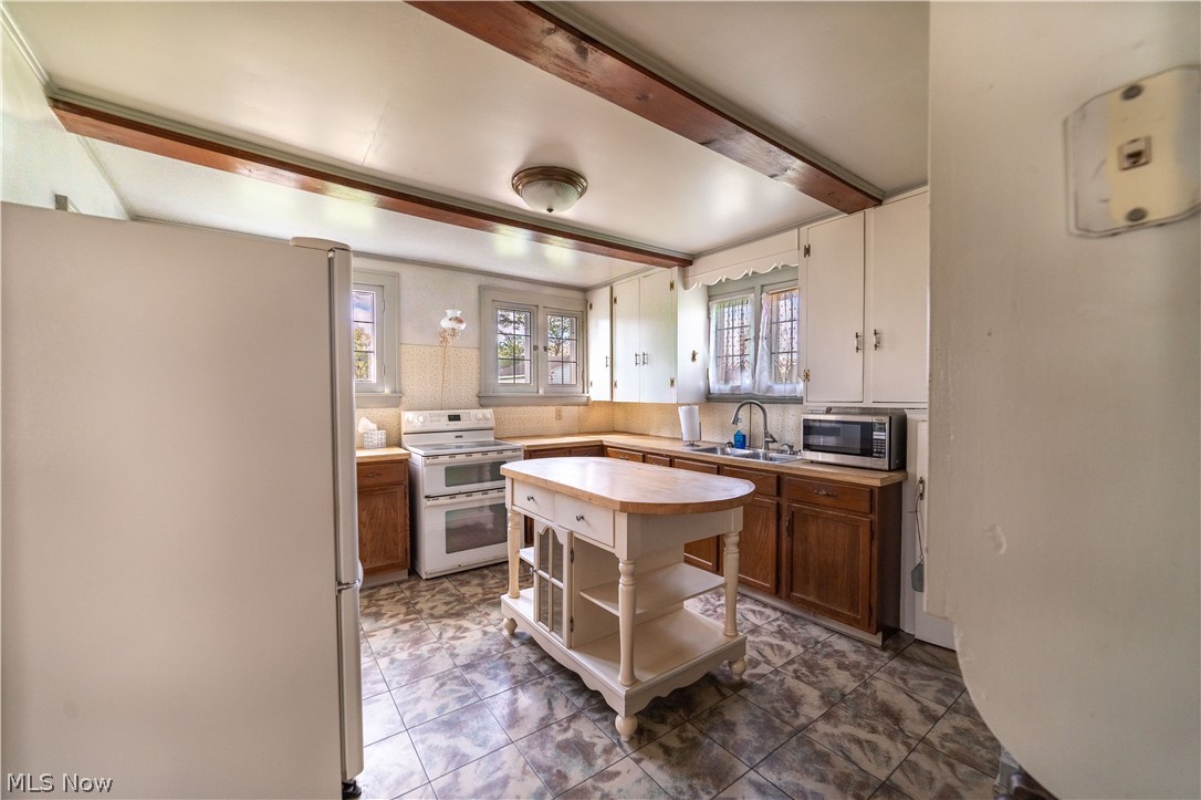 105 W Main Street Canfield OH 44406