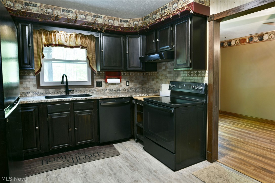 34 Hickory Trace Drive Girard OH 44420