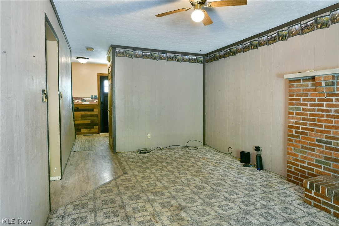 34 Hickory Trace Drive Girard OH 44420