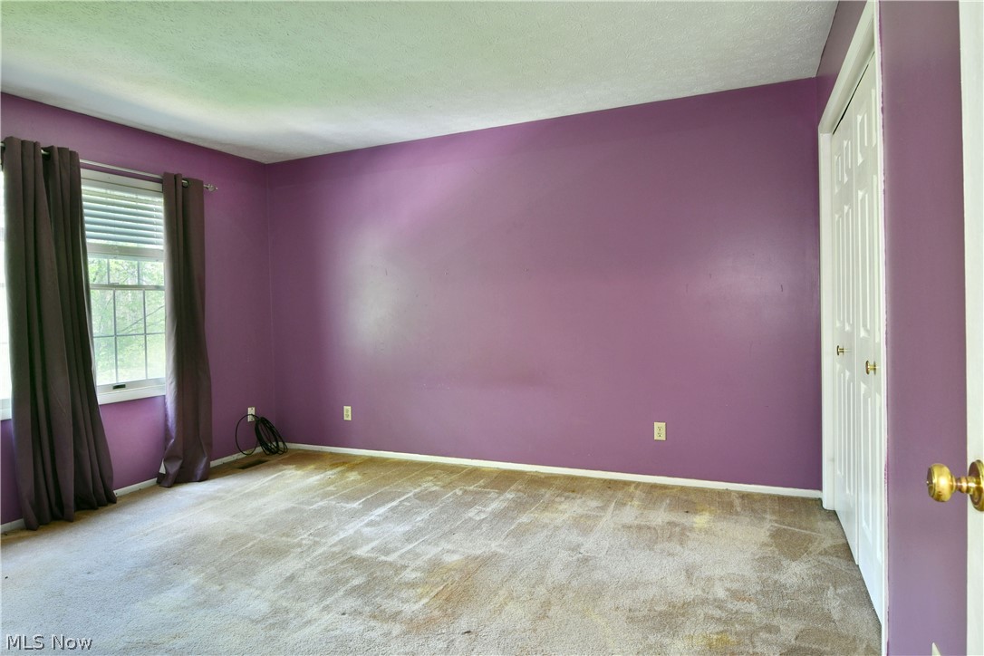 34 Hickory Trace Drive Girard OH 44420