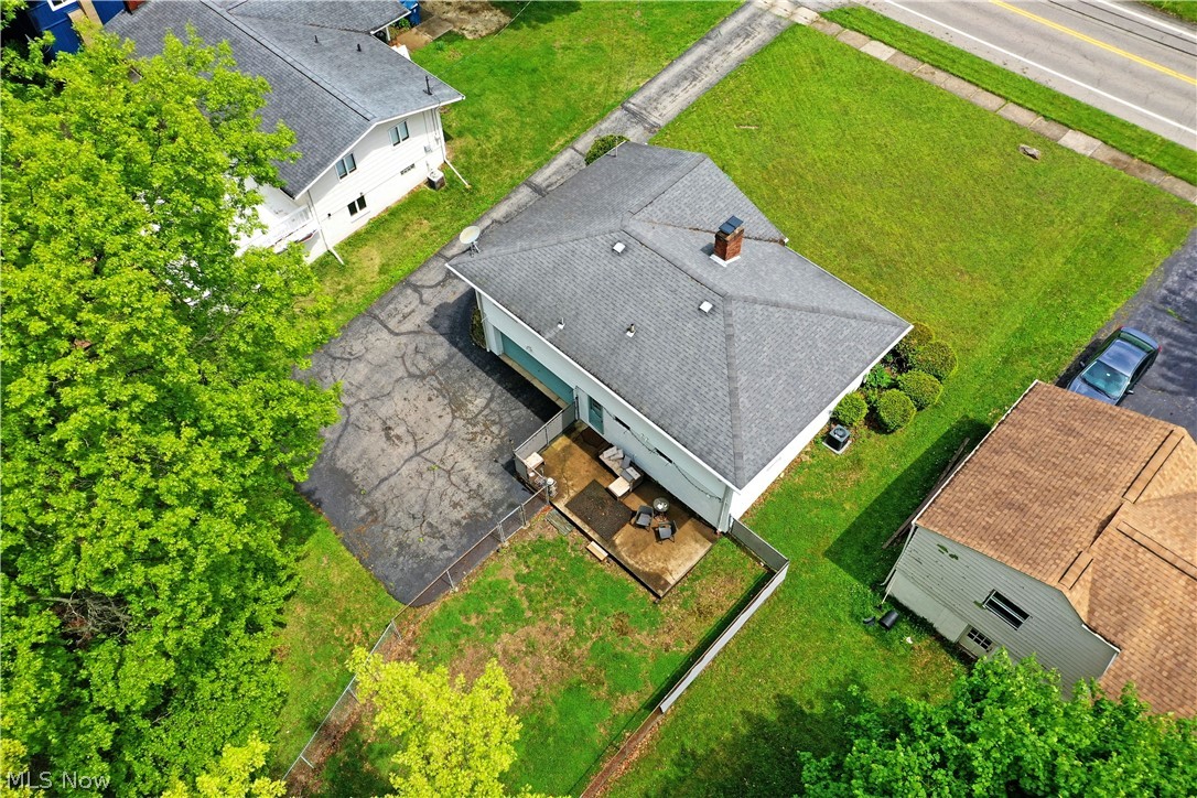 804 Hartzell Avenue Niles OH 44446