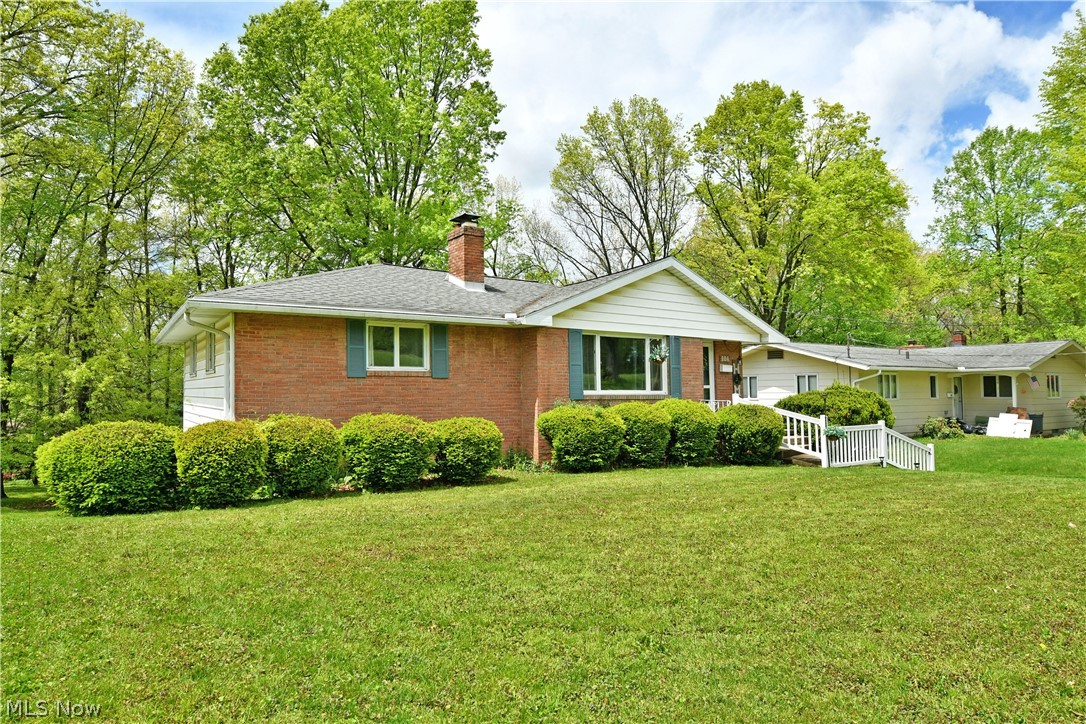 804 Hartzell Avenue Niles OH 44446