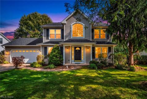 2573 Stonecreek Drive Akron OH 44320