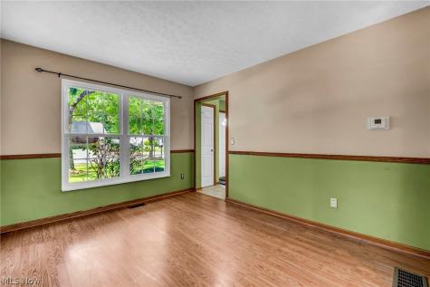 2573 Stonecreek Drive Akron OH 44320