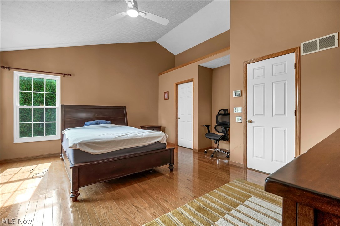 2573 Stonecreek Drive Akron OH 44320