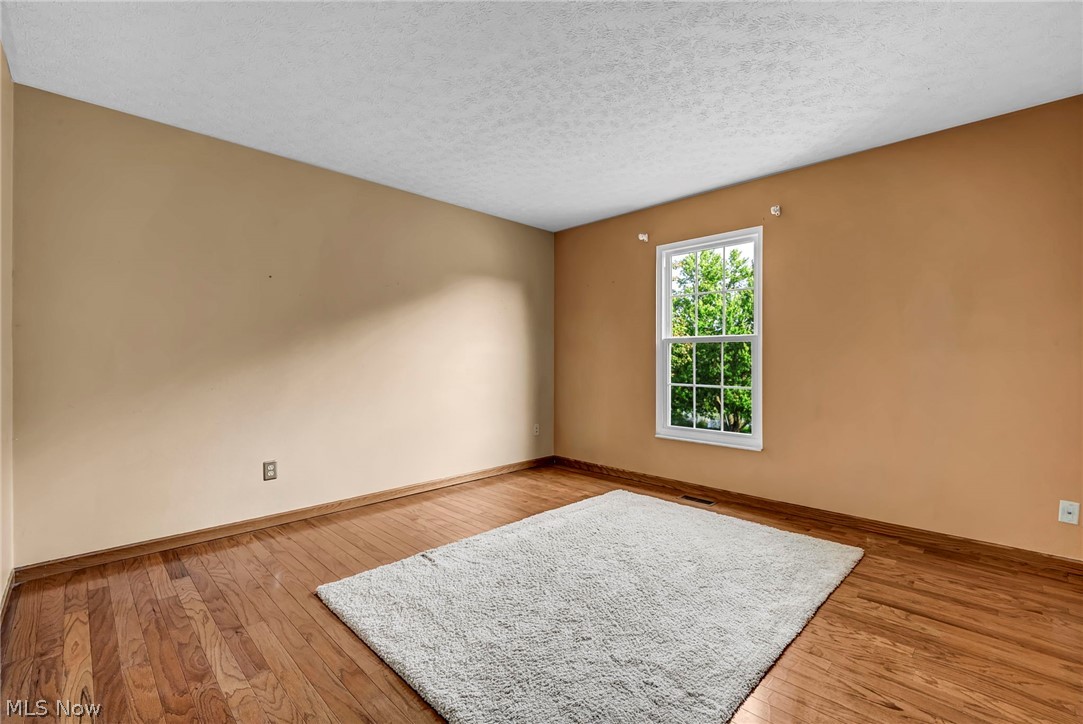 2573 Stonecreek Drive Akron OH 44320