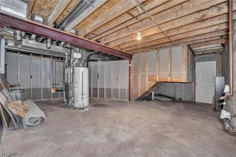2573 Stonecreek Drive Akron OH 44320