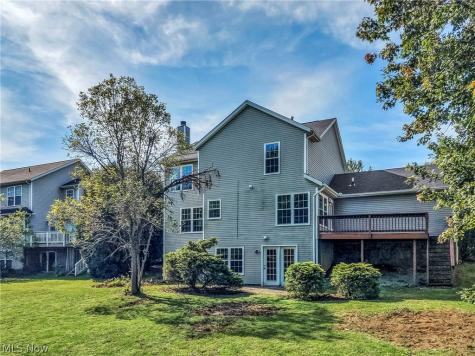 2573 Stonecreek Drive Akron OH 44320
