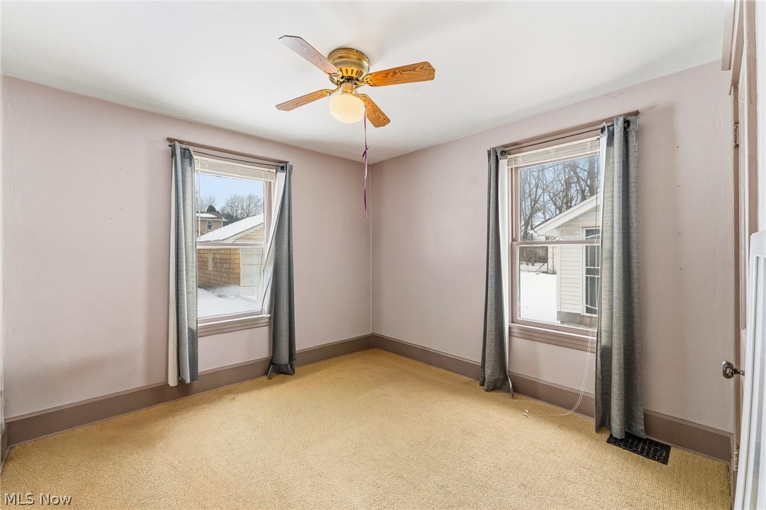 34 N Bon Air Avenue Youngstown OH 44509