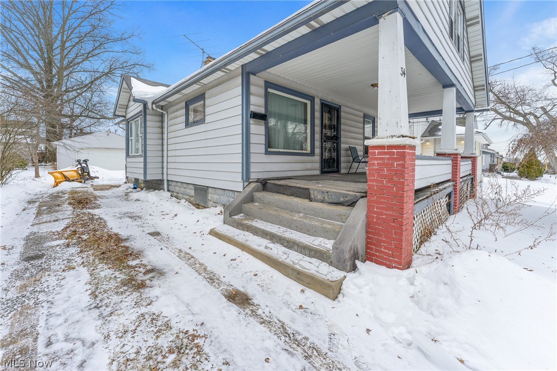 34 N Bon Air Avenue Youngstown OH 44509