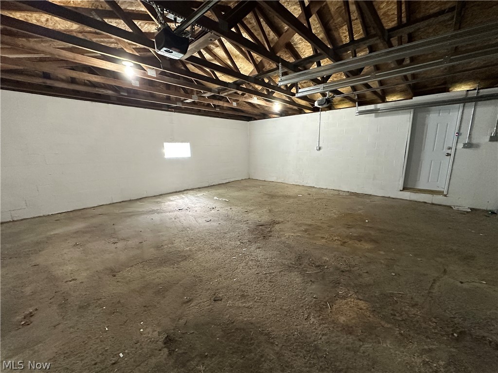 2502 Stocker Avenue Youngstown OH 44505