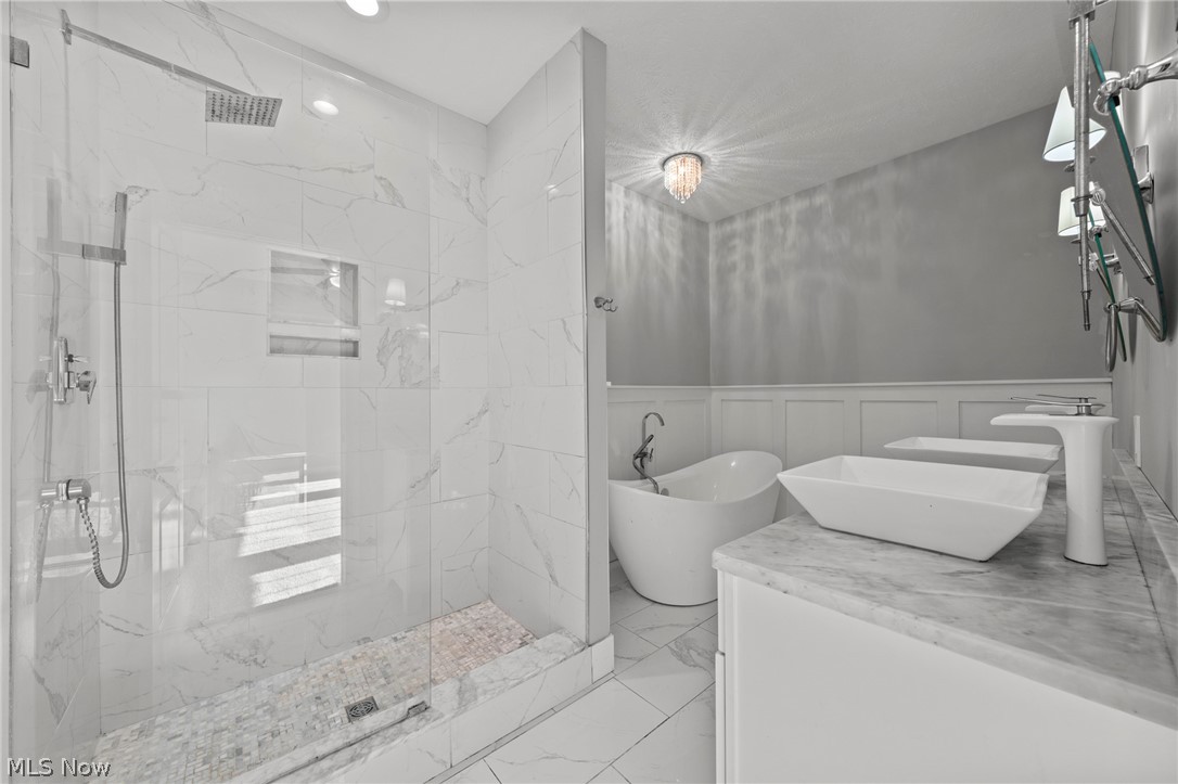 24376 Georgetown Road Richmond Heights OH 44143
