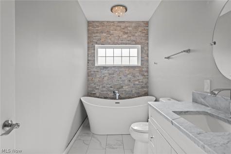 24376 Georgetown Road Richmond Heights OH 44143