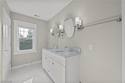 24376 Georgetown Road Richmond Heights OH 44143