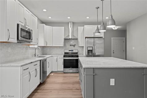 24376 Georgetown Road Richmond Heights OH 44143