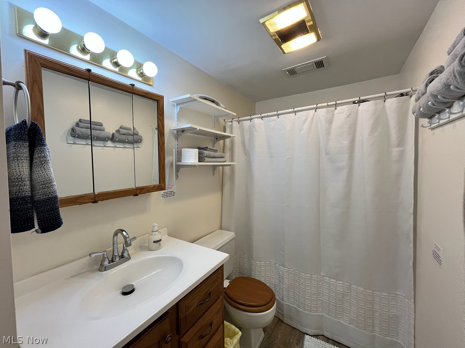 4972 W Fremont Road Port Clinton OH 43452