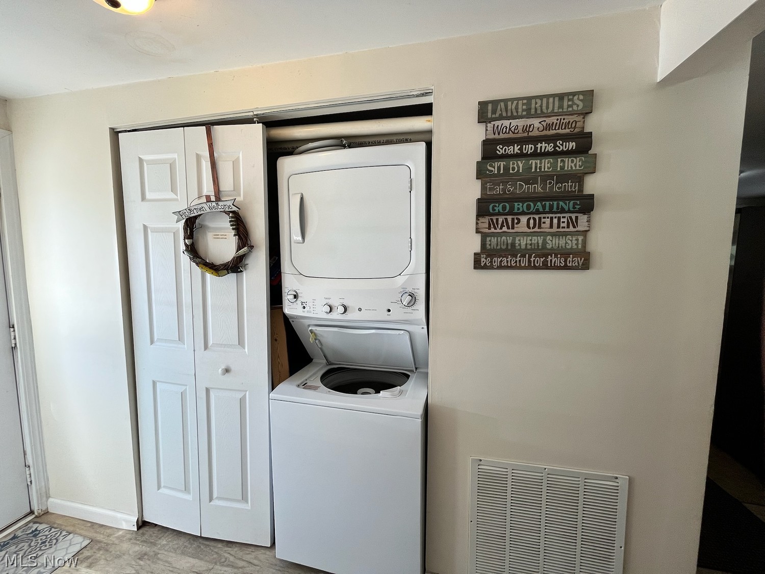 4972 W Fremont Road Port Clinton OH 43452
