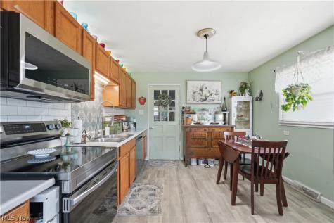 1970 Farmdale Road Mansfield OH 44905