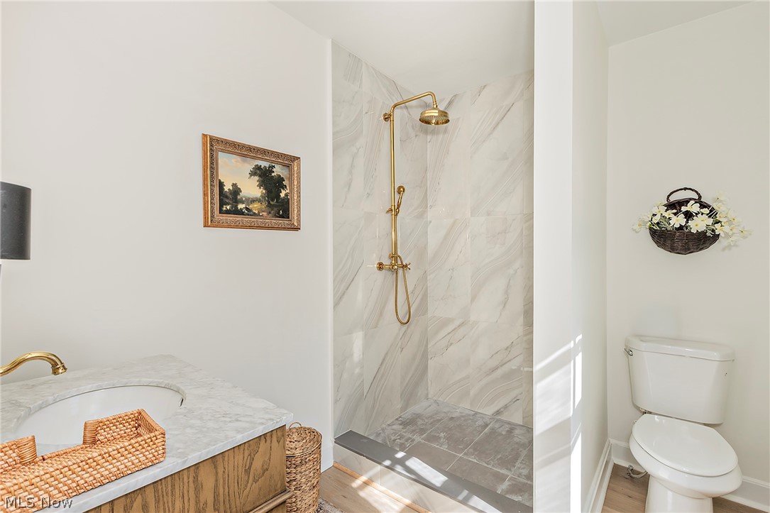 5831 Wickfield Drive Parma Heights OH 44130