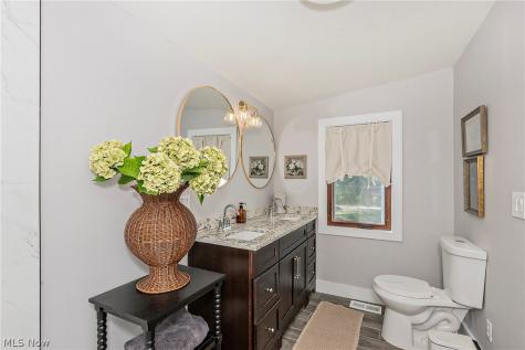 5831 Wickfield Drive Parma Heights OH 44130