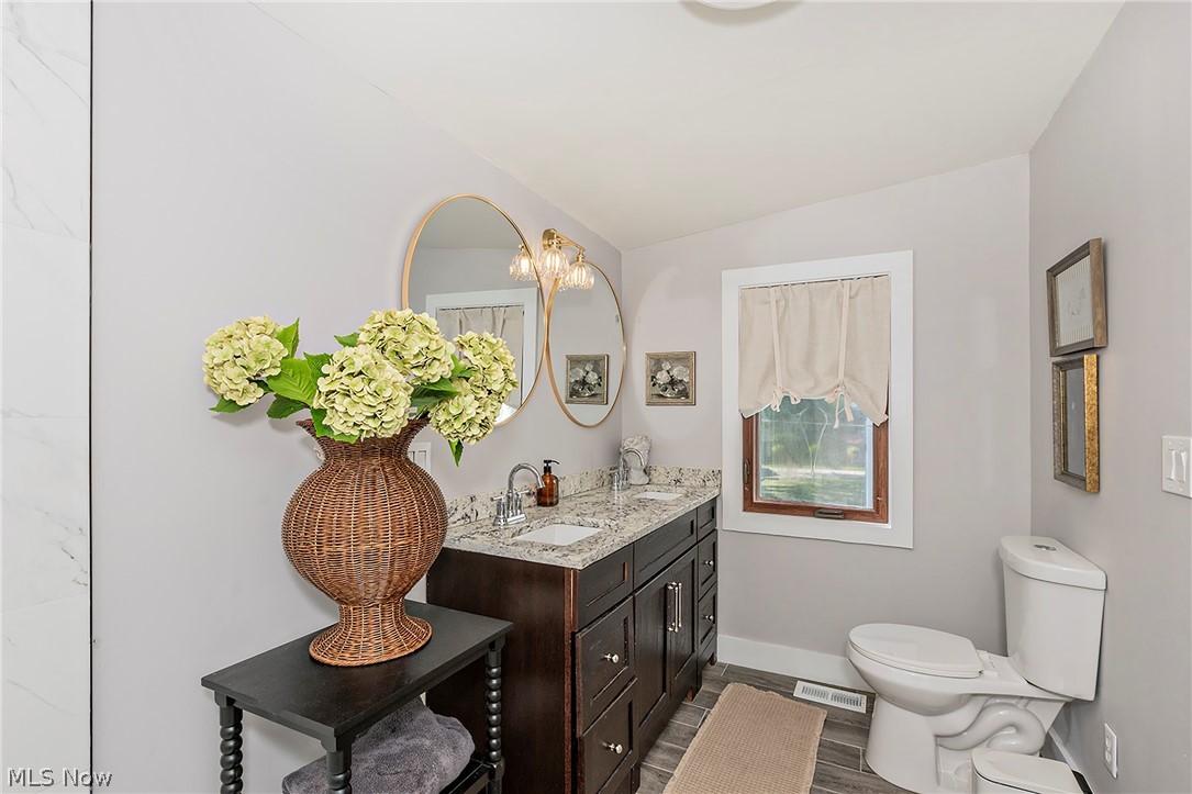 5831 Wickfield Drive Parma Heights OH 44130
