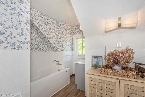 5831 Wickfield Drive Parma Heights OH 44130