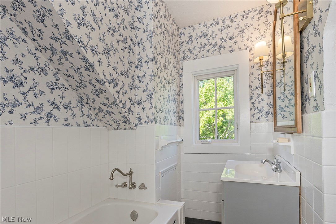 5831 Wickfield Drive Parma Heights OH 44130