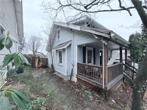 1282 Sawyer Avenue Akron OH 44310