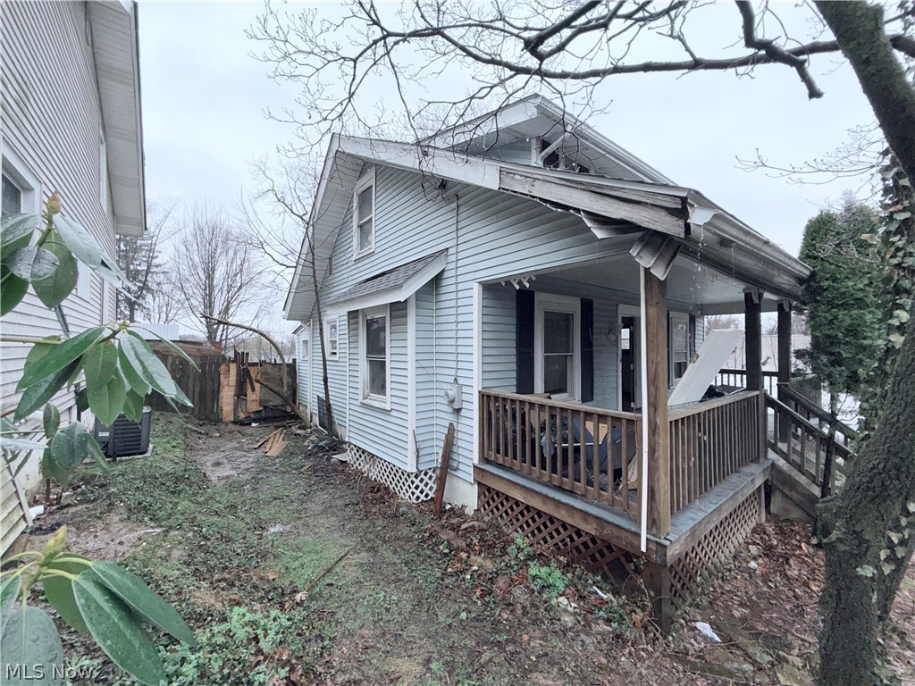 1282 Sawyer Avenue Akron OH 44310