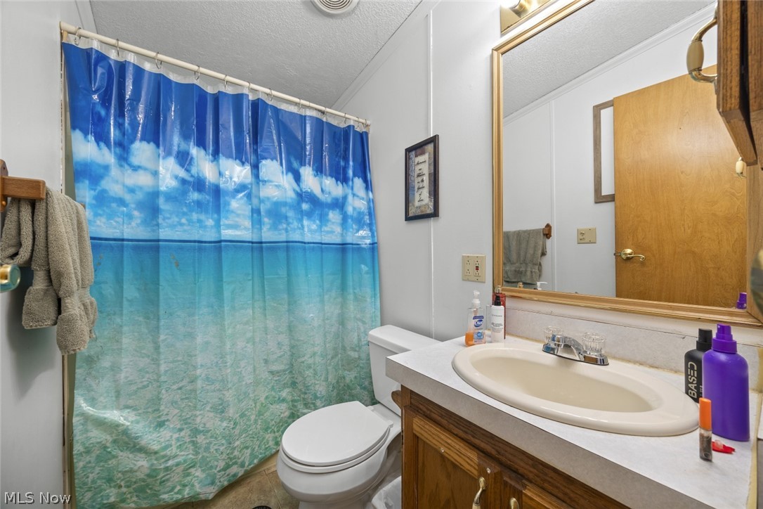 454 Stable Drive Lagrange OH 44050