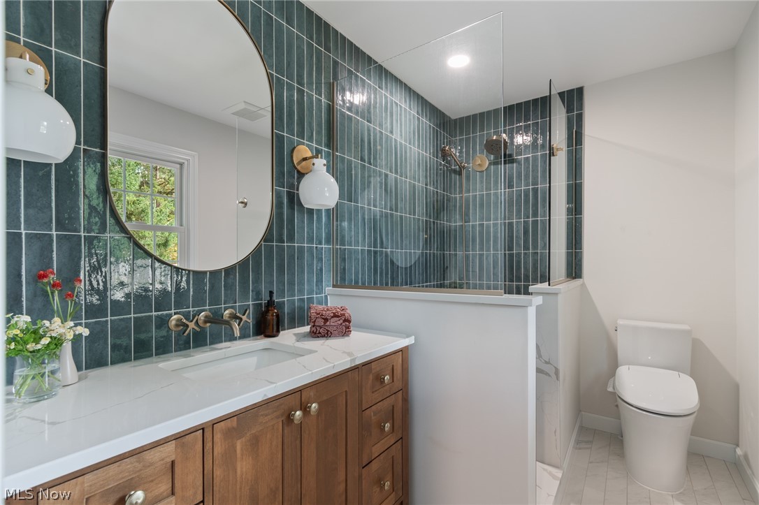 7566 Wake Robin Drive Hudson OH 44236