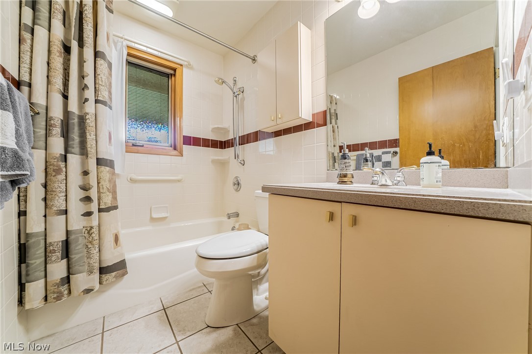 4290 Dover Center Road North Olmsted OH 44070