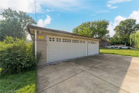 4290 Dover Center Road North Olmsted OH 44070