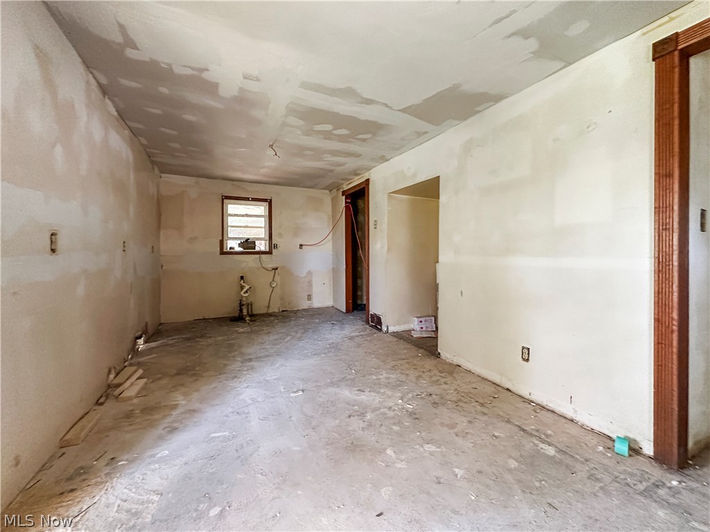 4520 New Road Austintown OH 44515