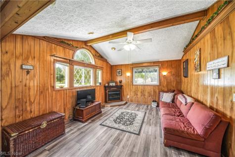 2772 Fairfax Street Streetsboro OH 44241