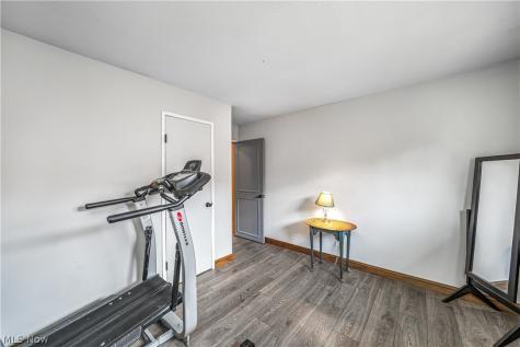 2772 Fairfax Street Streetsboro OH 44241