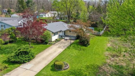 2772 Fairfax Street Streetsboro OH 44241