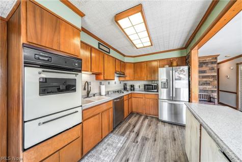 2772 Fairfax Street Streetsboro OH 44241