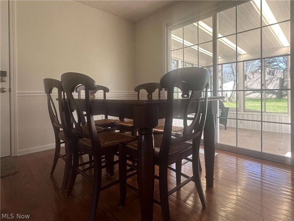 633 Laurelwood Drive SE Warren OH 44484