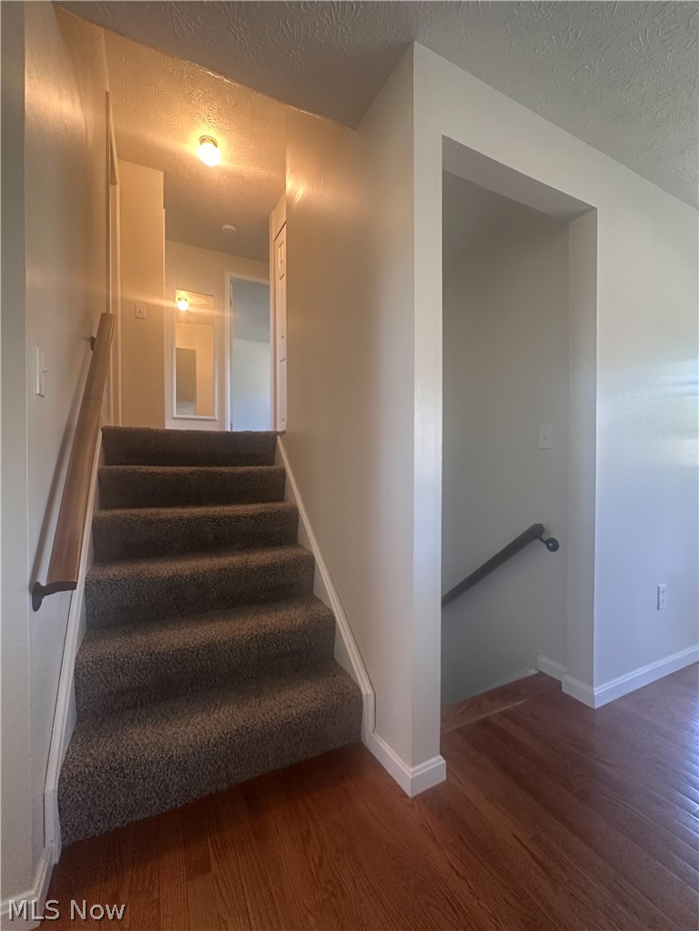 633 Laurelwood Drive SE Warren OH 44484