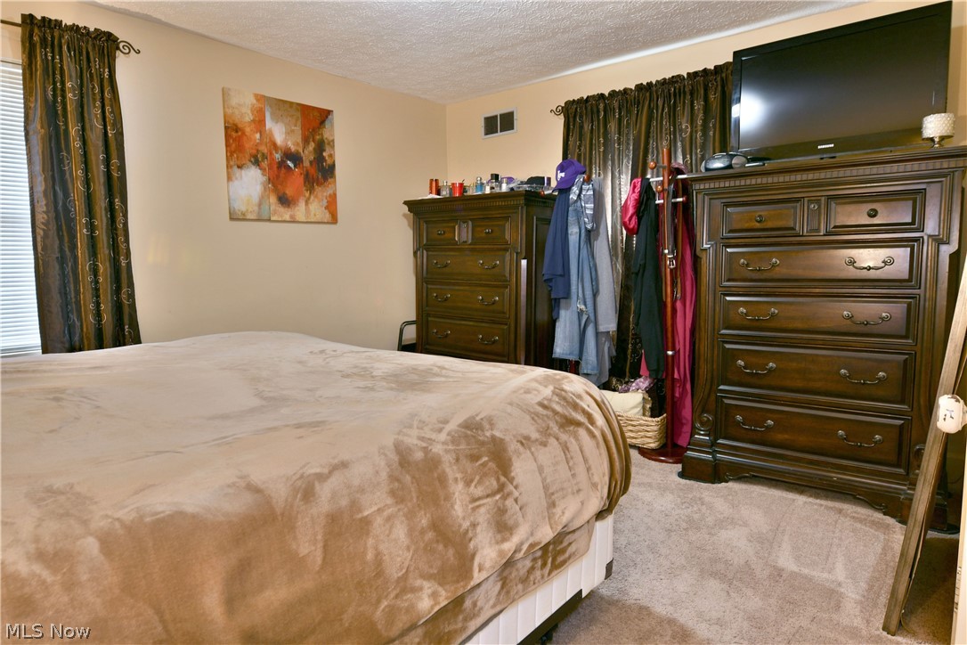 218 Upland Avenue Youngstown OH 44504