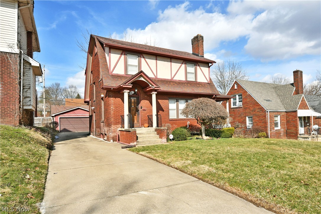 218 Upland Avenue Youngstown OH 44504