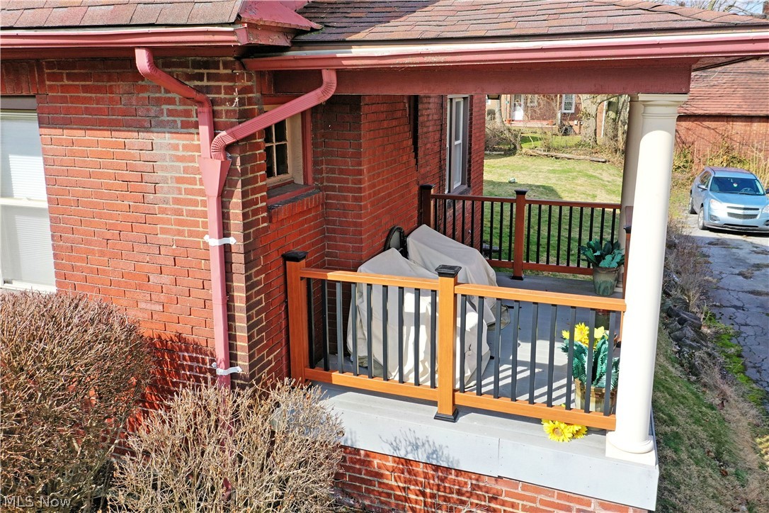 218 Upland Avenue Youngstown OH 44504