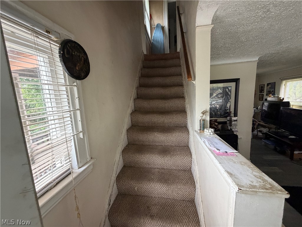1152 E 147th Street Cleveland OH 44110